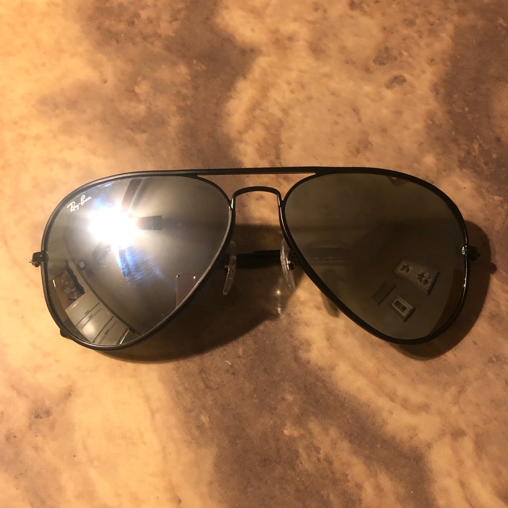 Barely Used Mirrored Ray-Ban Aviator